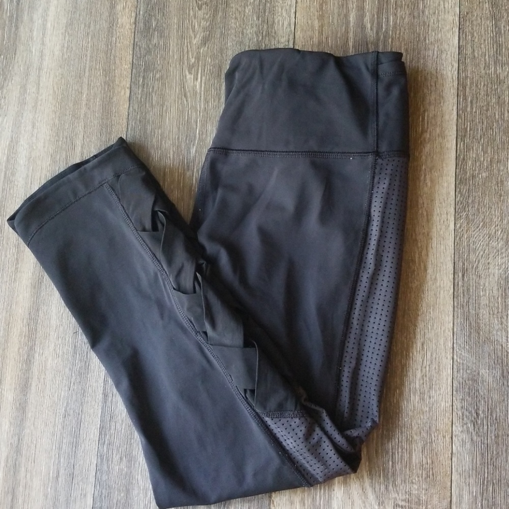 Lululemon Full on Luxtreme High Rise 7/8 Pants,